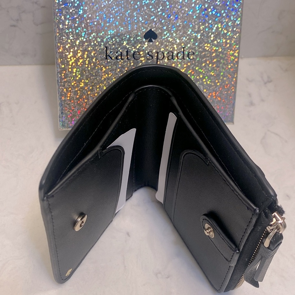 Kate Spade NY Cameron Small l-Zip Bifold - Picture 7 of 14